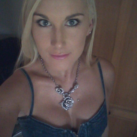 Meet your Posher, Skyler - Picture 3 of 4